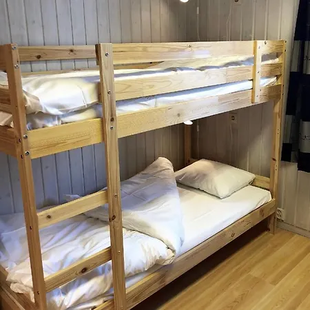 بيت شباب Care Camp